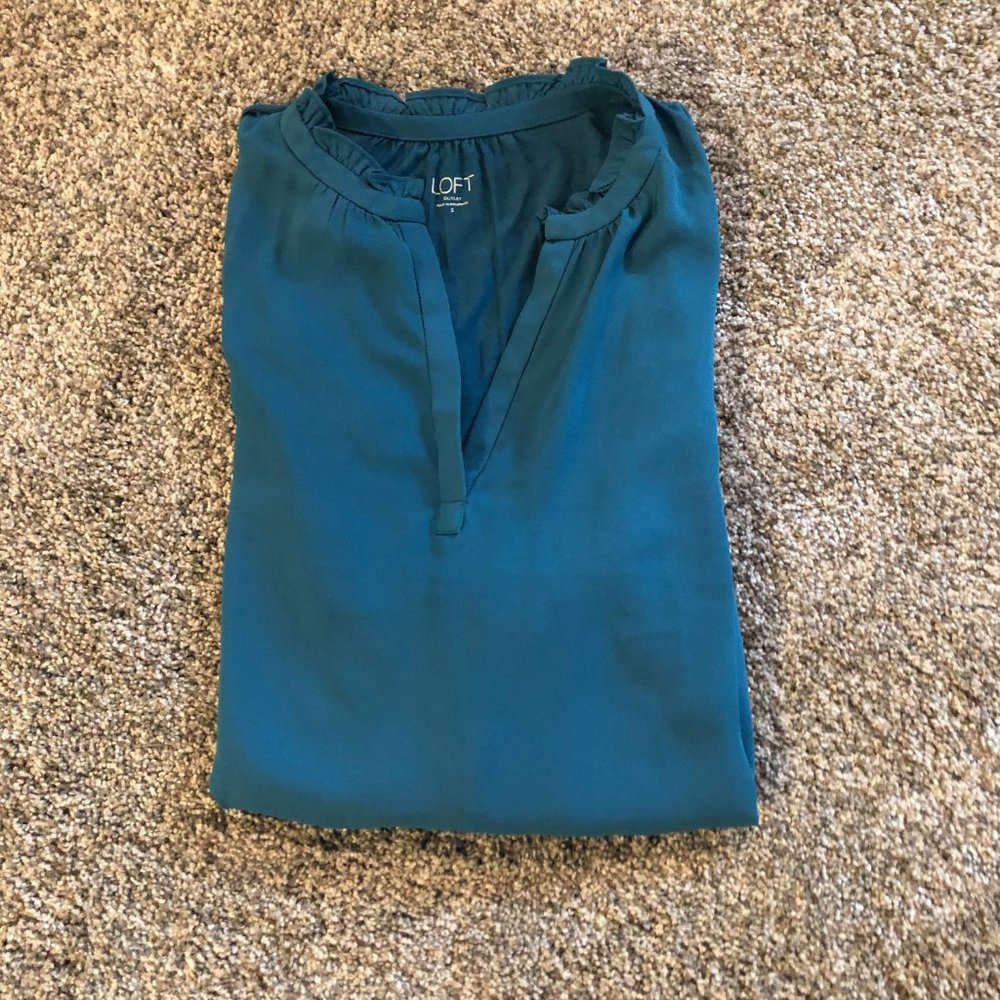 Loft Split Neck Top - Size Small - image 7